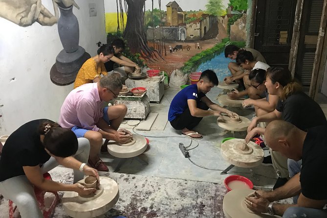POTTERY CLASS IN HANOI OLD QUARTER BY AUTHENTIC BAT TRANG
