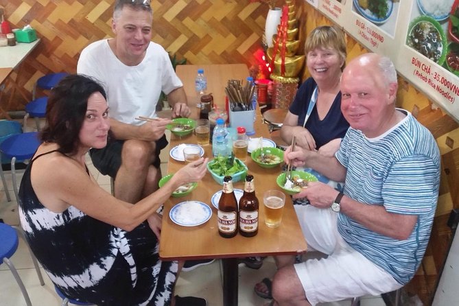 PRIVATE HANOI STREET FOOD WALKING TOUR WITH REAL FOODIE 