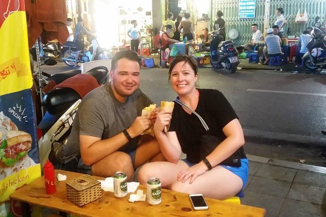 PRIVATE HANOI STREET FOOD WALKING TOUR WITH REAL FOODIE 