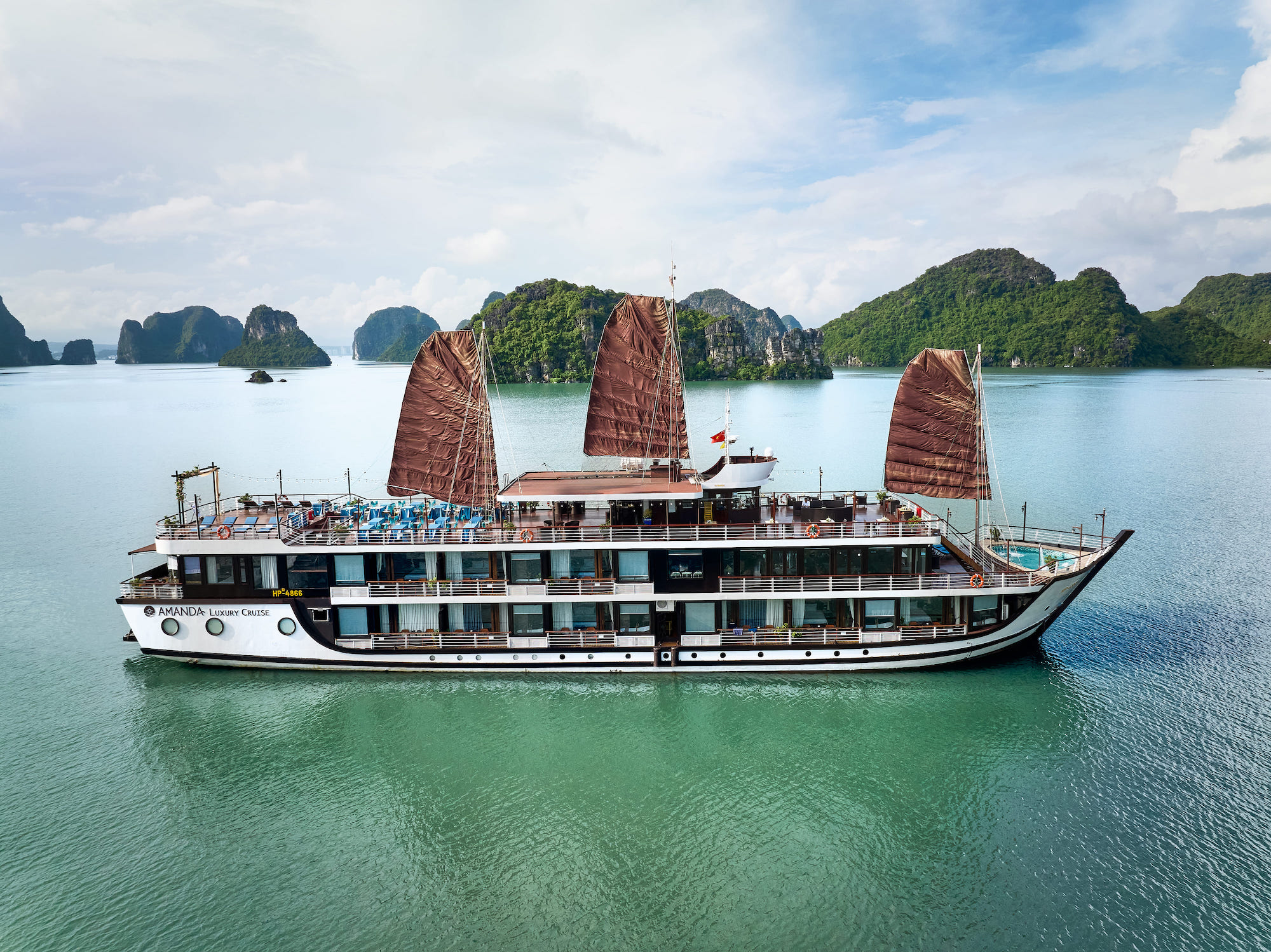 Amanda Luxury Cruise 2 Days/1 Night