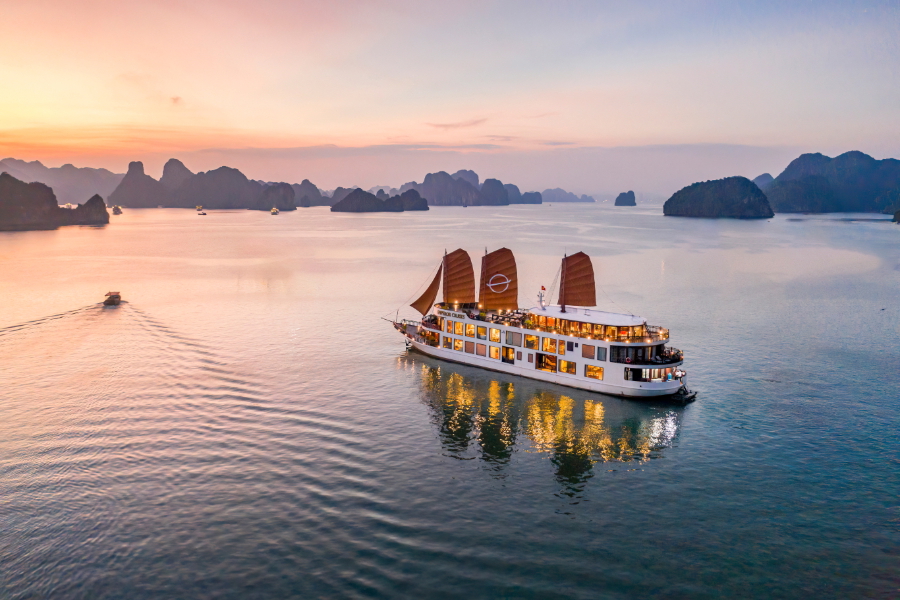Emperor Cruise 2 Days/1 Night