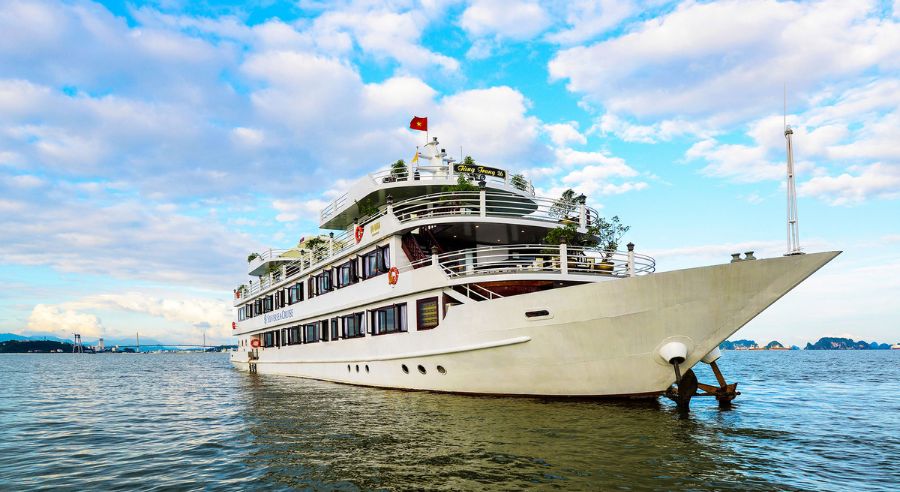 Swan Cruise 2 Days/1 Night