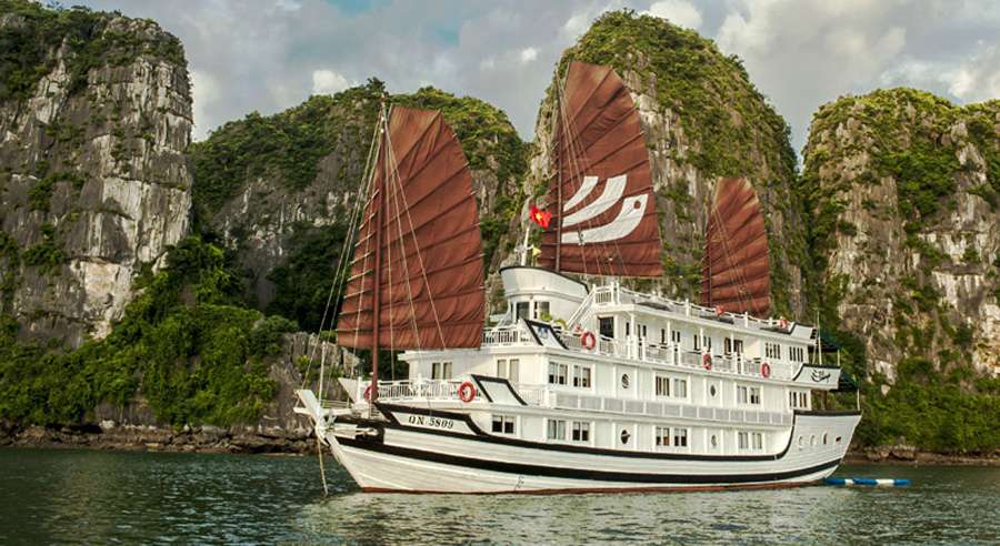 Bhaya Cruises 2 Days/1 Night