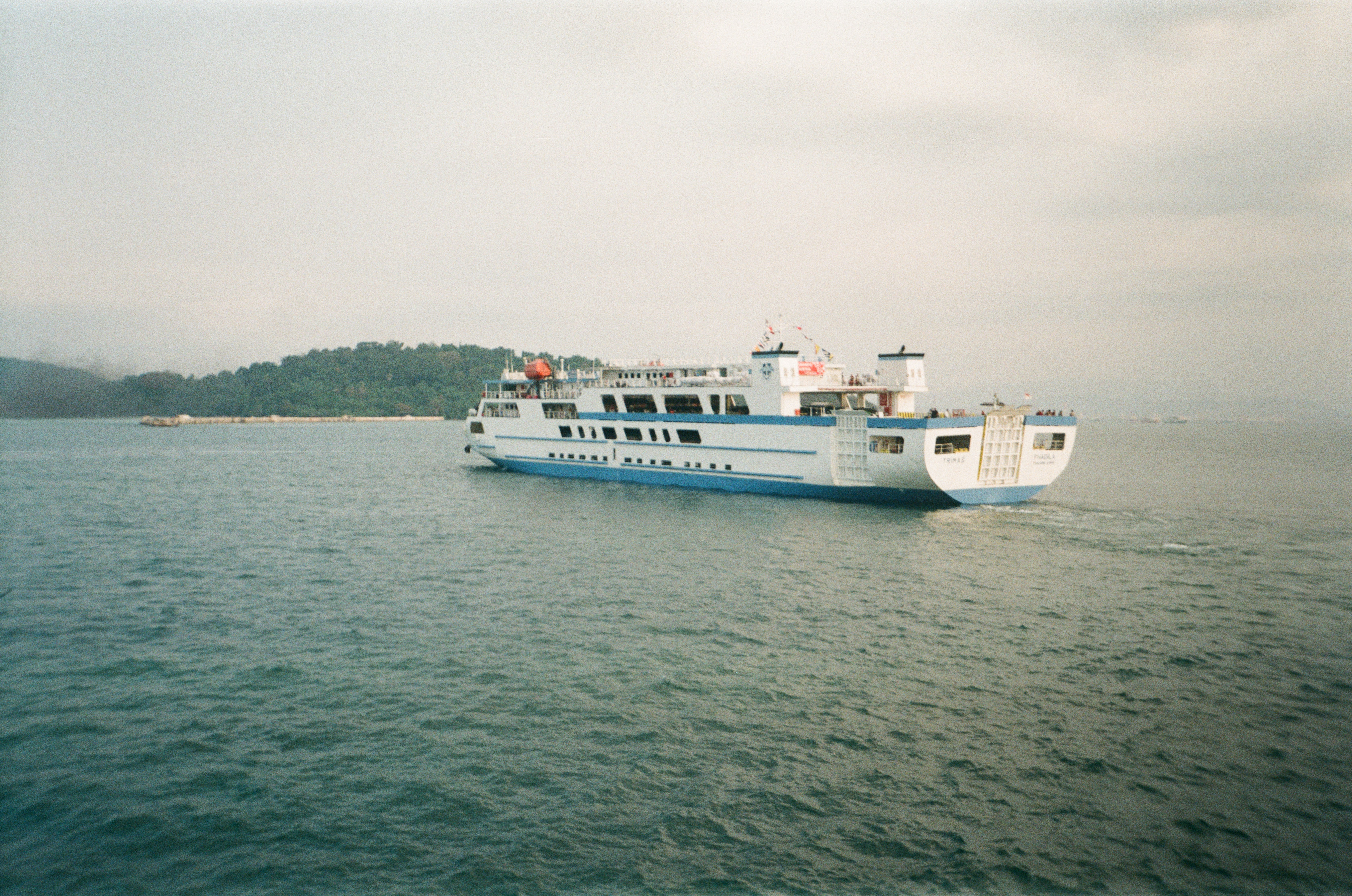 Ha Long Bay Cruises