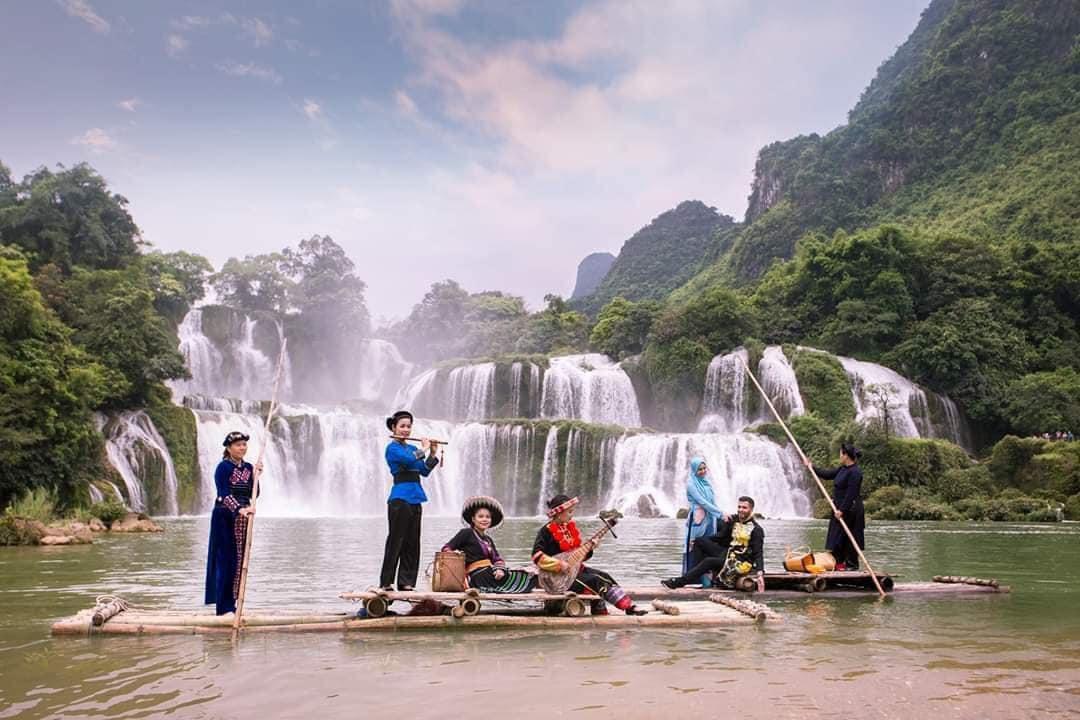 Ban Gioc Waterfall Tour 3 Days 2 Nights Start From Hanoi