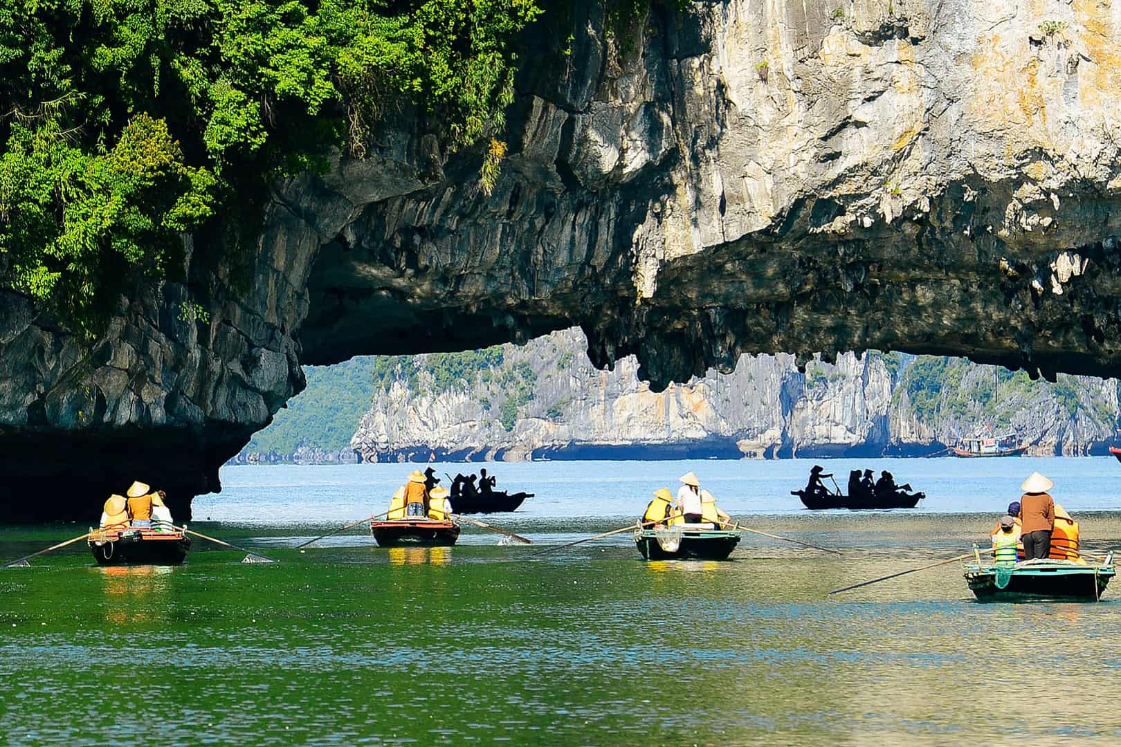 Ninh Binh Tour 3 Days 2 Nights (Hanoi - Ninh Binh - Halong Bay - Hanoi)